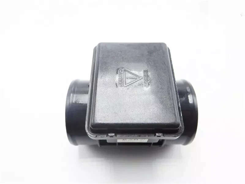 Mass air flow sensor B3H7-13-215 E5T51171 Fits For MAZDA 1994-1998 Ford