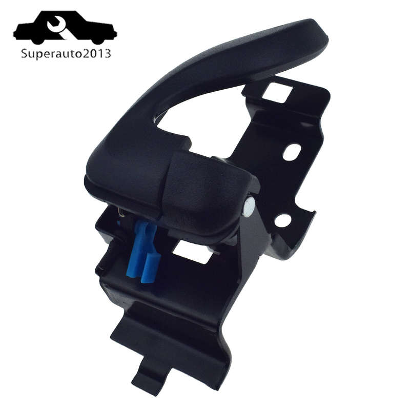 New RH Interior Door Handle Right Side For Hyundai Truck Hd 1998-2002 823205H000