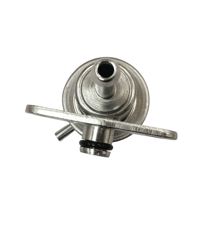 Fuel Pressure Regulator 15110-61J00 15610-61J00 Fits For Suzuki Futura Injeksi