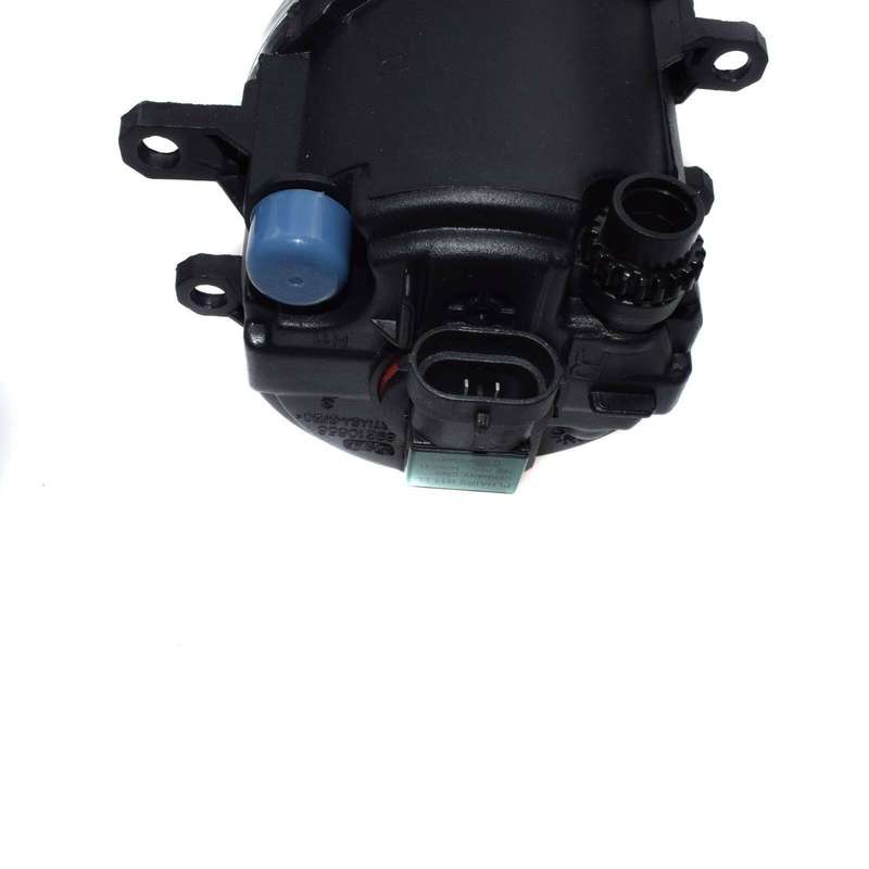 New For Lexus Toyota Camry Yaris Fog Light Lamp Right Passenger Side 812200D041