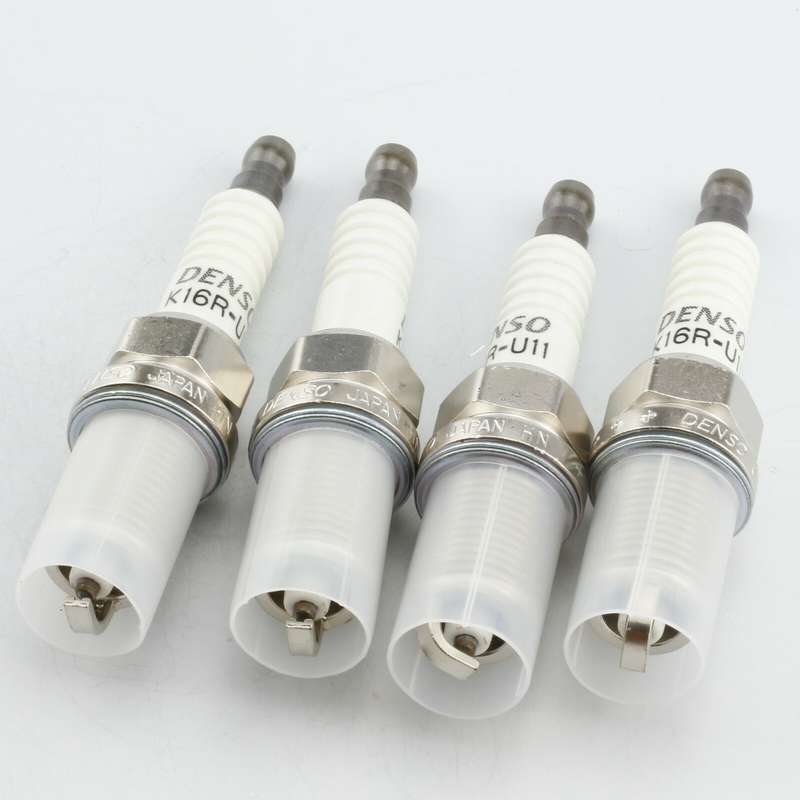 4 x New Denso K16R-U11 Spark Plug 90919-01164 for Toyota Celica MR2 Paseo Tacoma