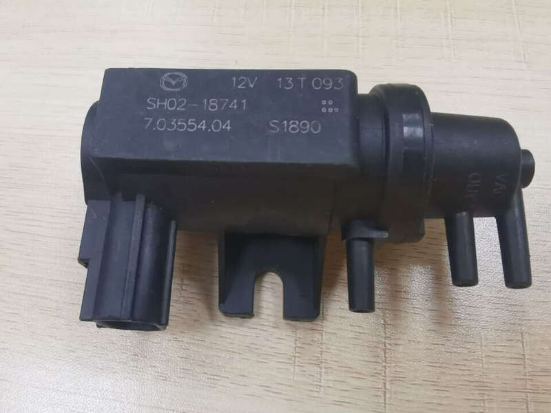 Genuine Turbo Boost Pressure Solenoid For MAZDA 3 6 mk3 III CX-5 2.2 D SH02-1874
