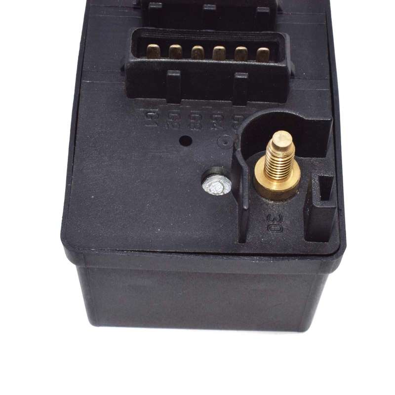 0281003018 For Fiat ALFA ROMEO LANCIA PEUGEOT JAGUAR Light-emitting plug relay