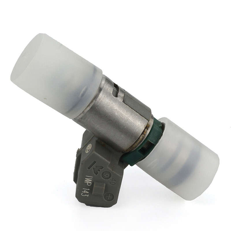FUEL INJECTOR IWP143 0280158170 For RENAULT Clio Laguna MEGANE Scenic Thalia