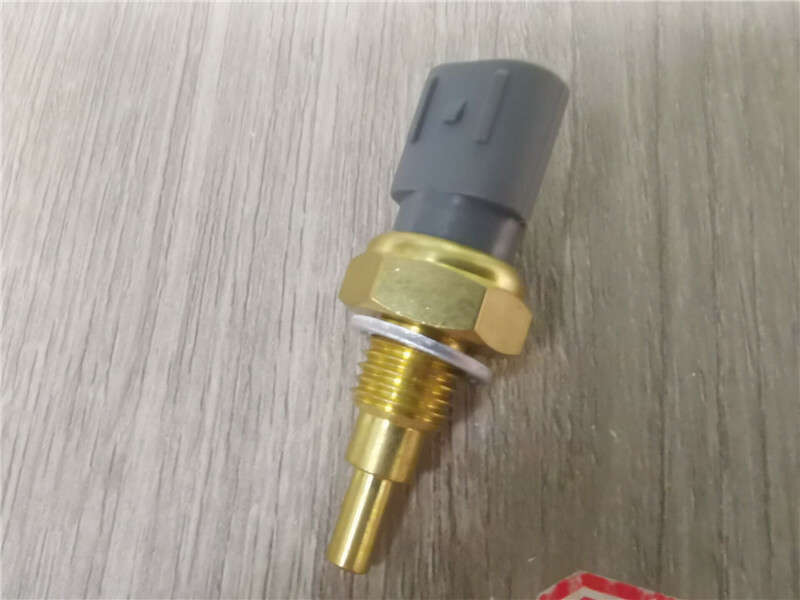 Coolant Water Temperature Sensor For Honda VFR800 VTX1800C 37870-KRJ-901