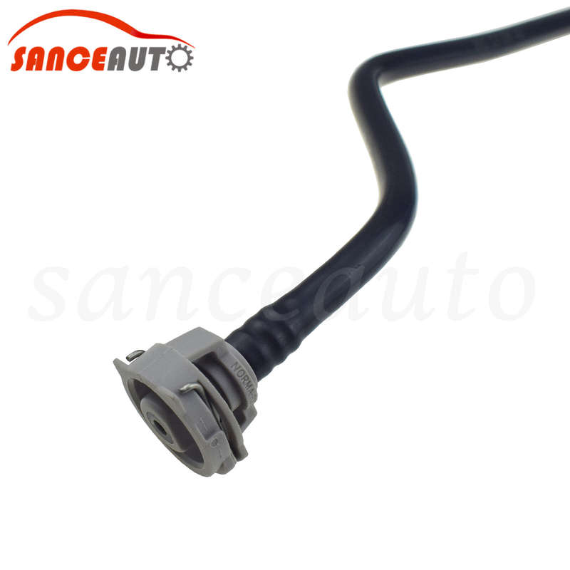 Upper Front Coolant Radiator Overflow Hose For Audi Q5 8RB 12-17 8R0121081AQ New