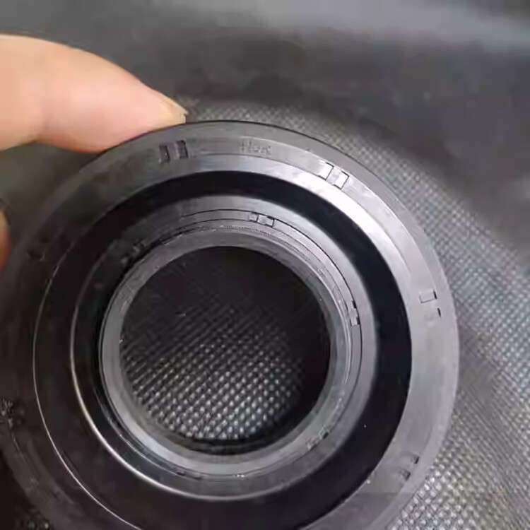 1Pcs New For XH0409E Oil Seal 35X73X10