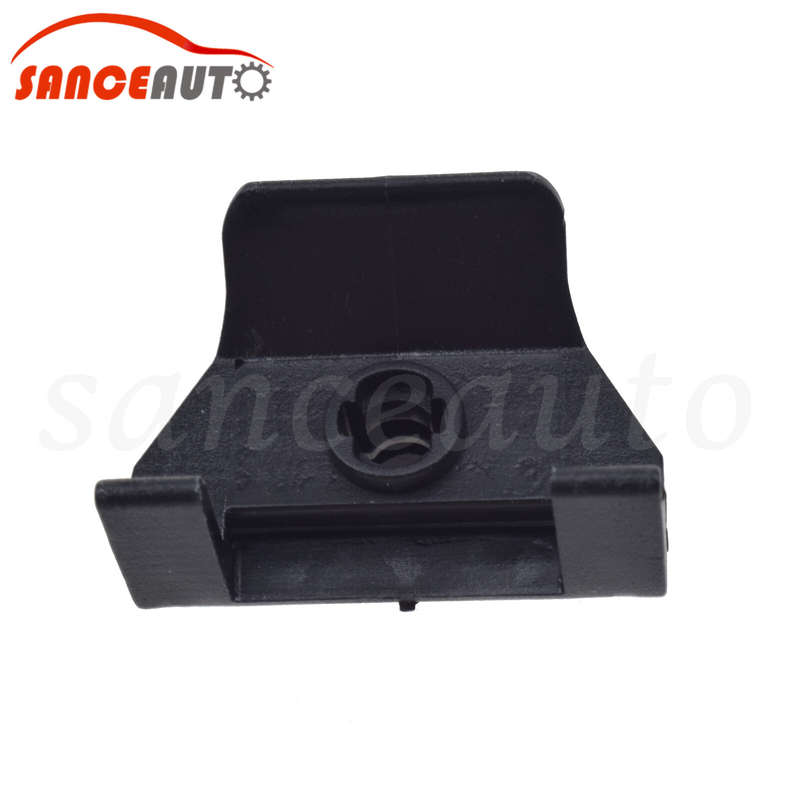 Front Fender Bumper Cover Clip & Pin For Toyota Camry Corolla Lexus 47749-58010