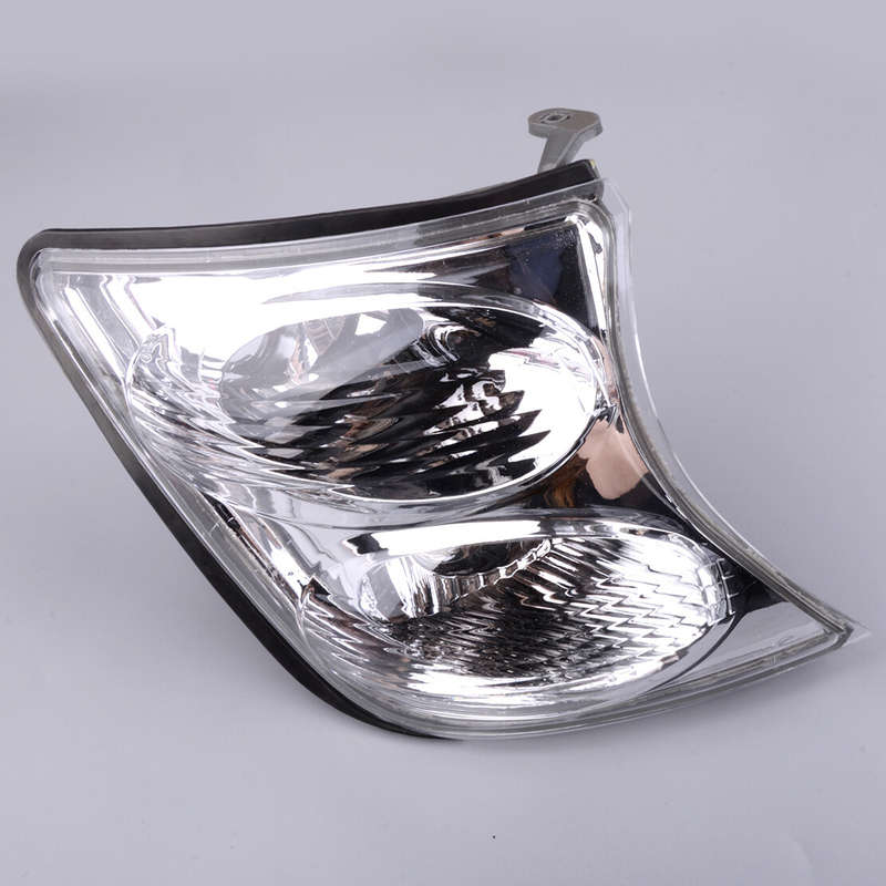 Right Front Indicator light Corner Lamp Fit for: Nissan Patrol Y61 GU 97-2004