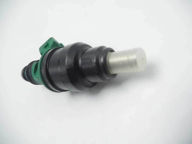 4pcs Fuel Injector Nozzle INP-052 For Dodge Ram 50 Mitsubishi Mighty 89-90 2.4L