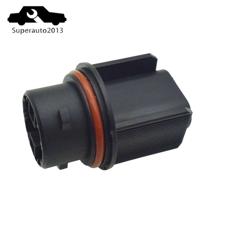 New 3157 Headlight Light Bulb Socket For Freightliner Cascadia Columbia Truck