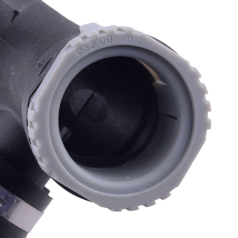 Engine Radiator Coolant Hose Fit for Volvo S60 S80 V70 XC60 XC70 XC90 30774513