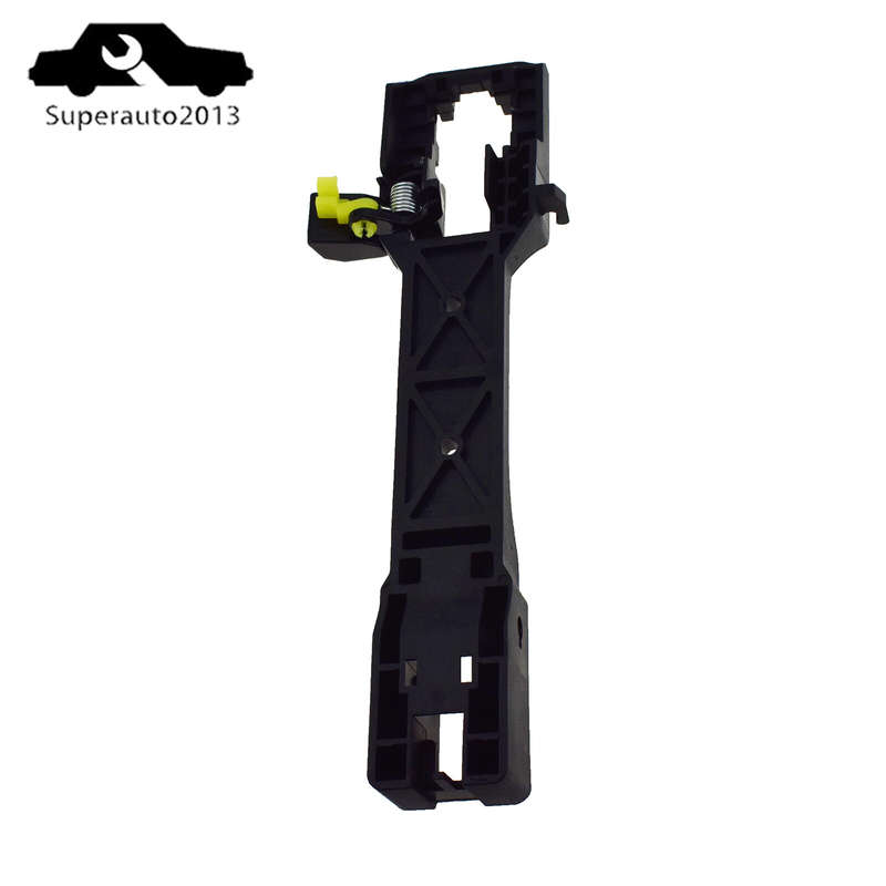 Front Right Door Handle Base For Kia Sportage 2005-2010 82665-1F000 82665-1F010