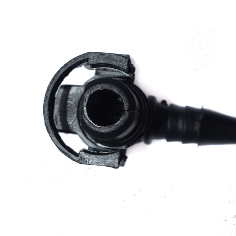 NEW FOR CHEVY SONIC THROTTLE BODY HEATER HOSE CONNECTOR INLET 55574685, 55354565