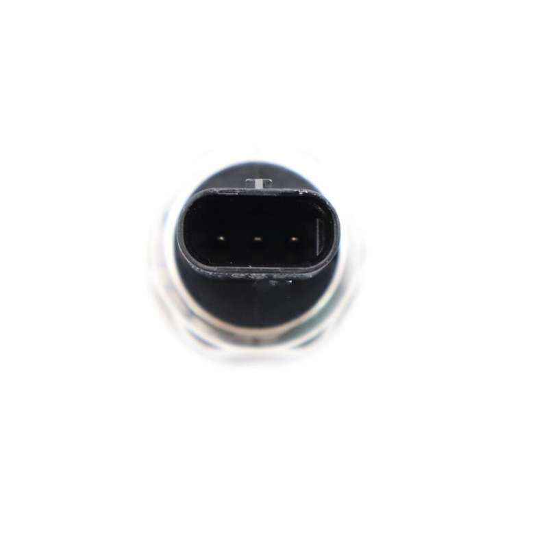 Fuel Rail Pressure Regulator Sensor Common Rail Valve Switch For Buick Chevy