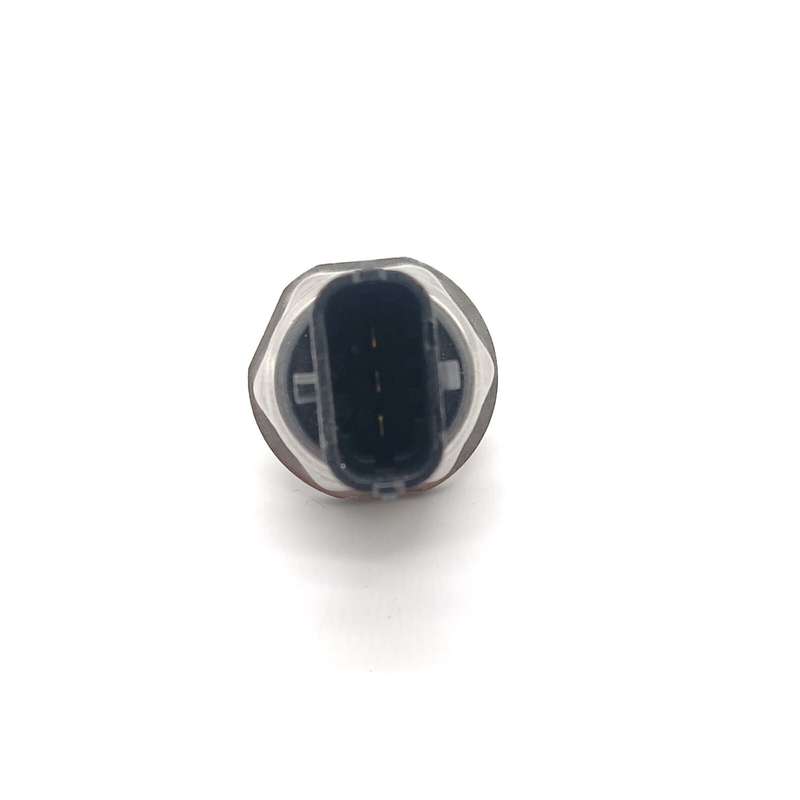 35PP3-1 NEW Oil Pressure Sensor Fit For Cummins Truck Car Accessaries 3 PIN