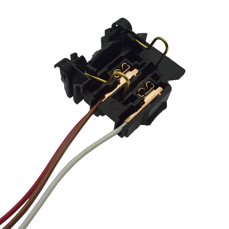 New H7 Low beam lights Bulb Holder Lamp Adapter Plug For Ford Focus 2 MK2 MK3