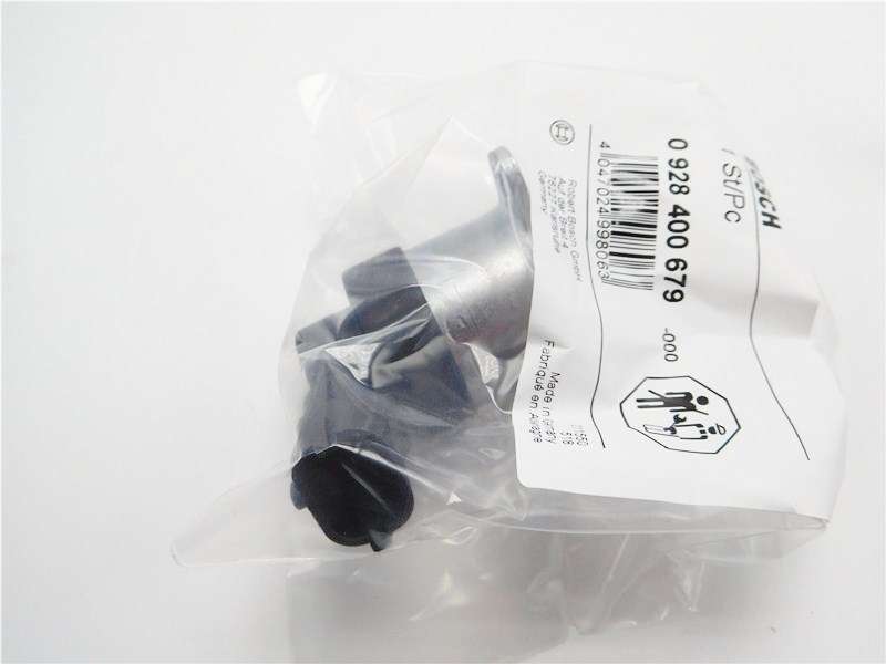 Fuel Pressure Pump Regulator Metering Control Valve 0928400679 For Nissan