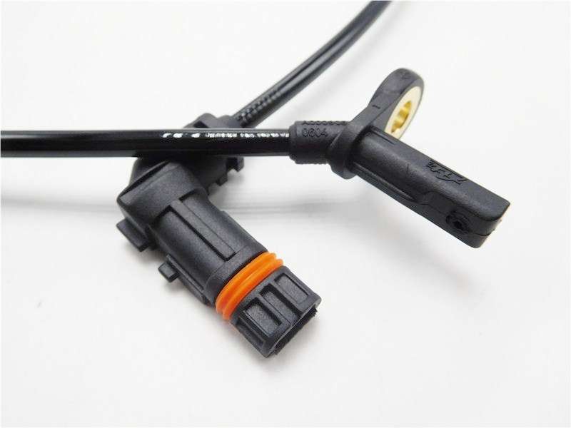 For Mercedes-Benz W164 GL320 ML320 ML350 Front Left / Right ABS Speed Sensor New
