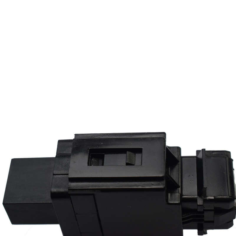 For Volvo S60 S80 V70 XC70 XC90 Brake Light Switch 28432064,86220