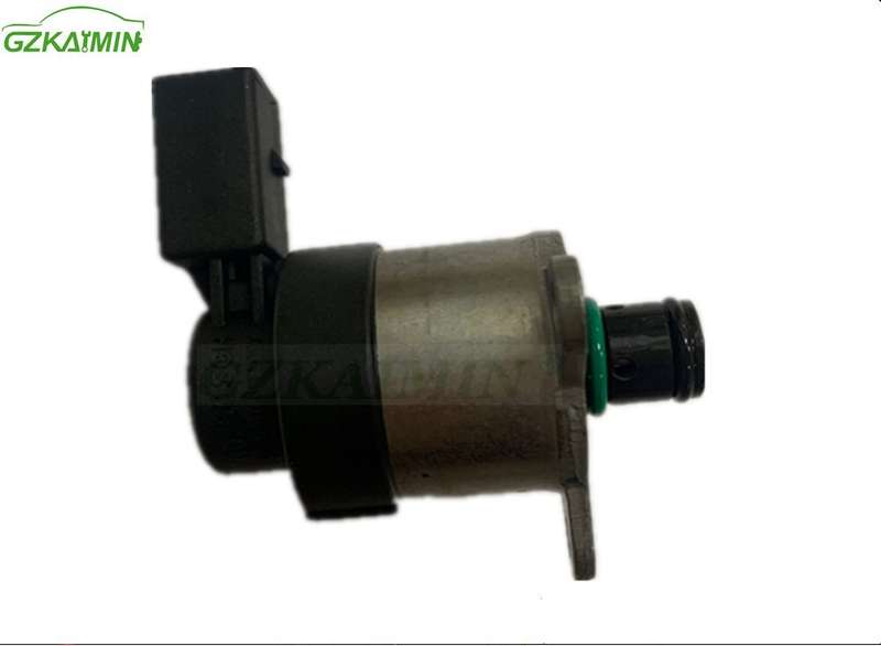OEM 0928400560 For BMW 1 3 5 Series 2.0 2.5 3.0D XD Fuel pressure regulator