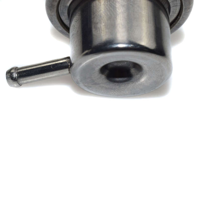 New Fuel Injection Pressure Regulator For BMW 0280160597 0280160504 13531726385