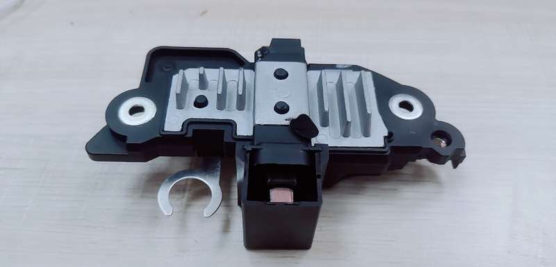 ARG137 ALTERNATOR Regulator FIT Alfa Romeo 159 Brera Spider1.8 1.9 2.2JTS MPI939