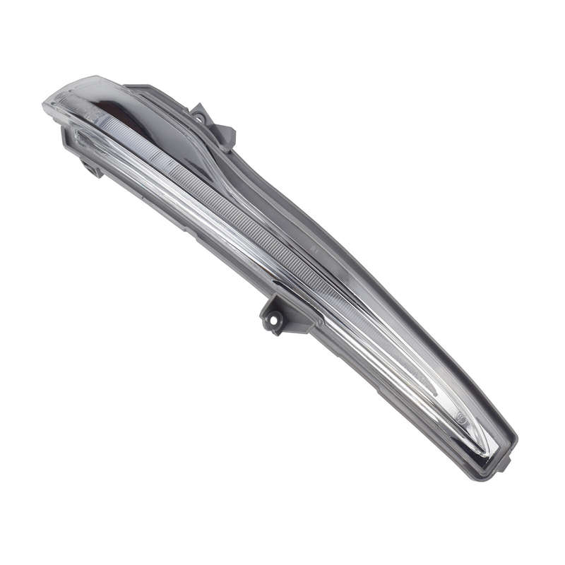 New Right Side Mirror Turn Signal Light A0999067401 For Mercedes-Benz W205 W213