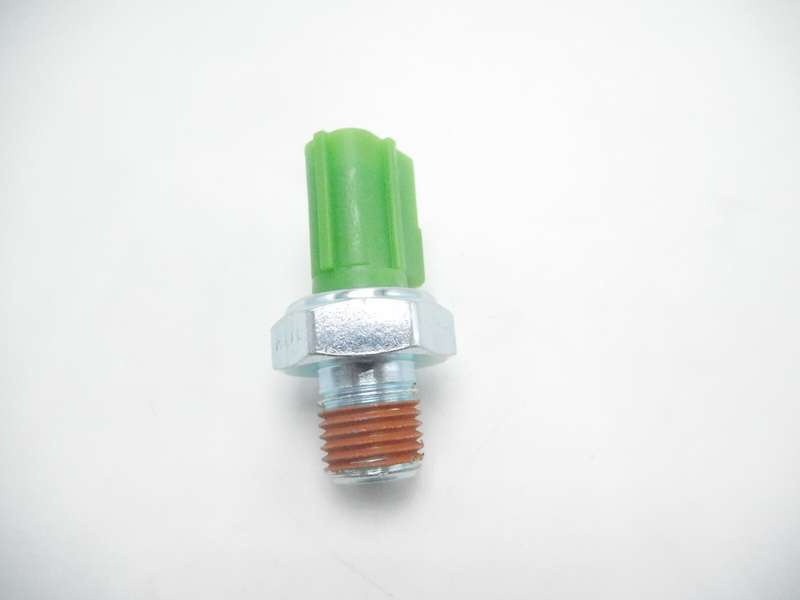 Fuel pressure sensor switch LF01-18-501 Fits For Mazda Miata MX-5 3 5 6