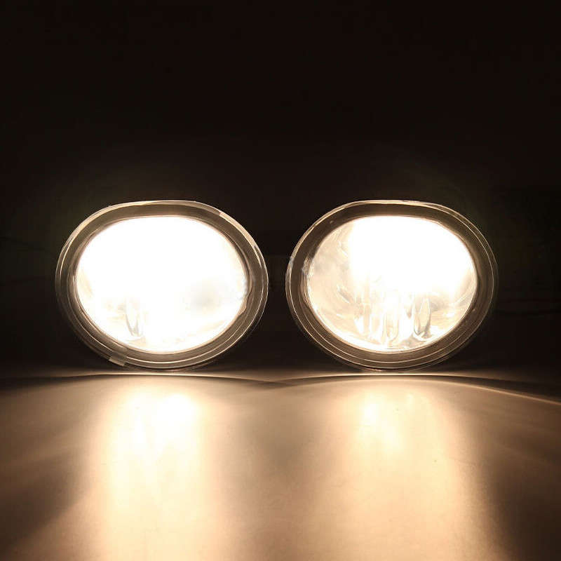 Left Front Bumper Fog Light Lamp Bulb Fit For Toyota Matrix 2003-2008 New