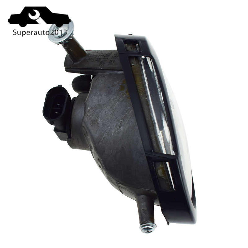 Front Right Bumper Fog Light Lamp For Mazda 3 M3 BK 1.6L 2003-10 BS1C-51-680 New