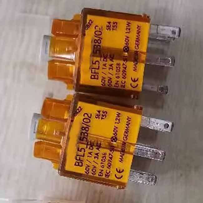 1PCS New For SCHLEGEL BFL5-538/02 IEC 60947-5-1 Contact