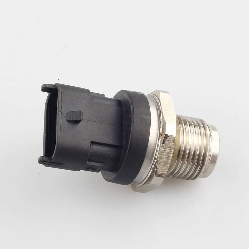 Fuel rail pressure sensor 0281002863 For the Kia CEE D k5 Cerato Soul Rio