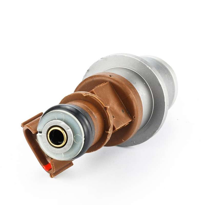 Fuel injector nozzle E7T05072 MR560553 For Mitsubishi Pajero IO H67W
