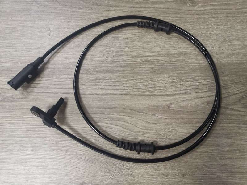 OEM A4479053402 For Mercedes-Benz W447 V-CLASS VITO Front ABS speed sensor