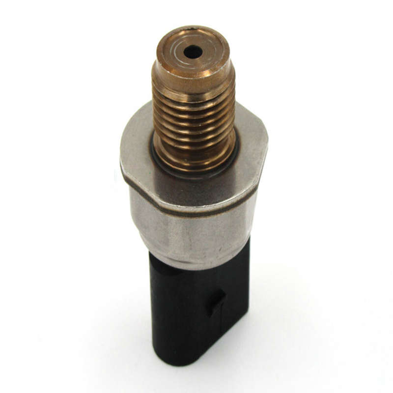 Fuel Rail Pressure Sensor 55PP30-01 for Chevrolet Cruze Opel Antara Vauxhall