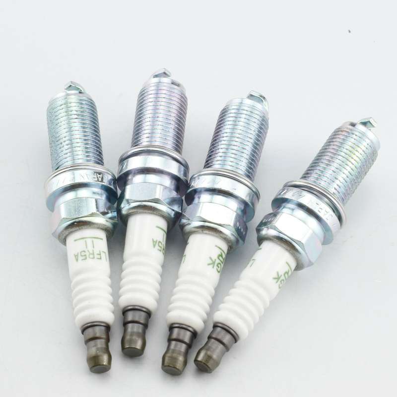 4pcs/lot 22401-8H515 For Nissan Almera N16 X-Trail T30 Premera Normal Spark Plug