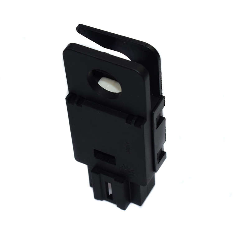 New 25981009 Brake Light Switch for Cadillac Escalade for GMC Chevrolet SLS450