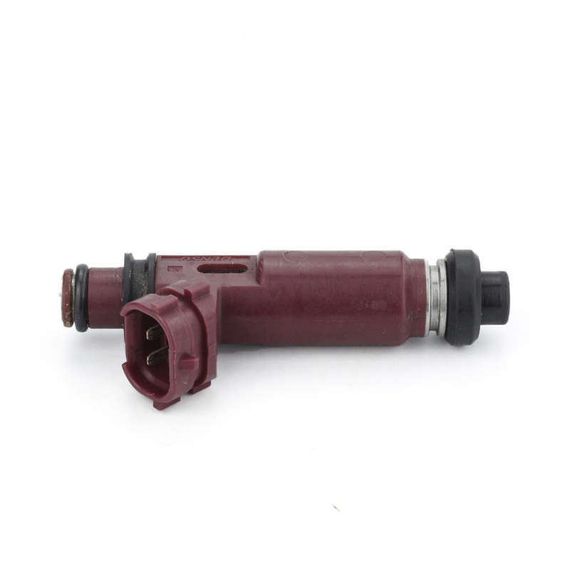 1PCS 195500-3310 Fuel Injector Nozzle For Mazda Miata 1.8L L4 1999 -2001
