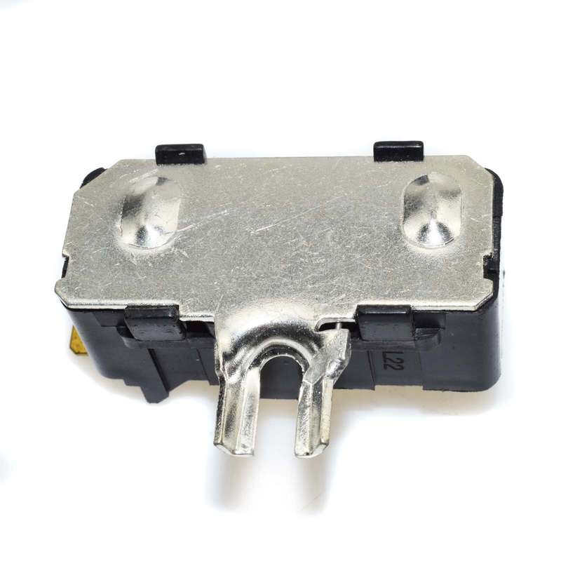 NEW 11395709 FUEL GAUGE INSTRUMENT CLUSTER VOLTAGE STABILIZER REGULATOR FOR VW