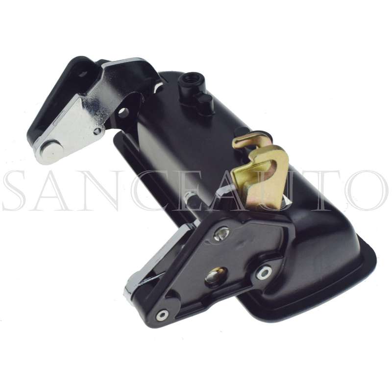 Front / Rear Left Chrome Outside Door Handle for Volvo 142 164 240 245 83432430