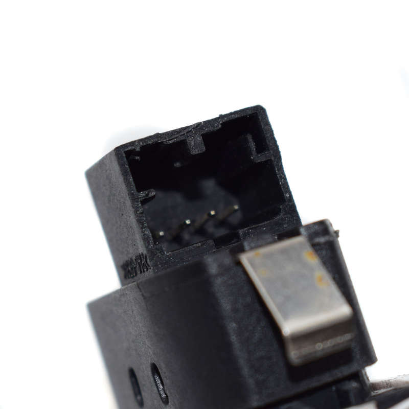 New Door Lock Unlock Switch for Audi A6 A6 Quattro S6 Front Right Side 4F2962108