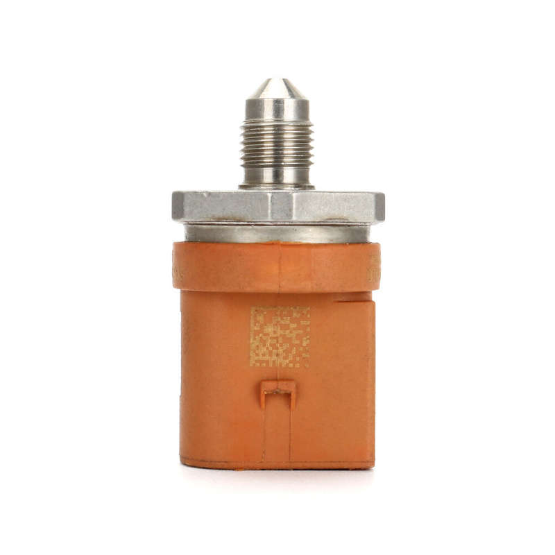 Fuel Pressure Sensor For AUDI A3 2006-2009 A4 2005-2010 A5 2010-2013 TT 2007-10