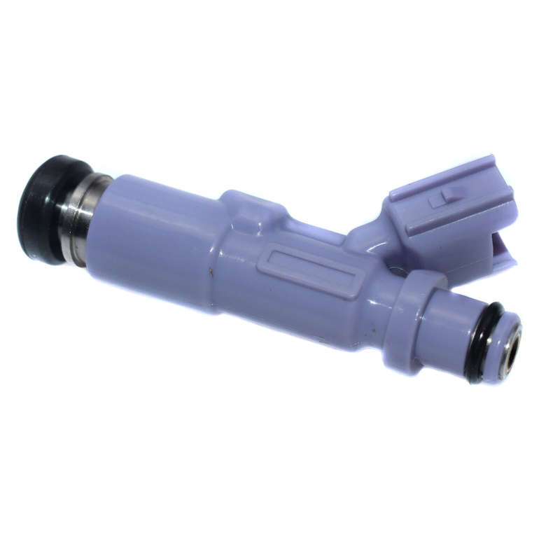 1PCS Fuel Injector 23250-70120 For Toyota Altezza Gitagxe Lexus IS200 / 300 New