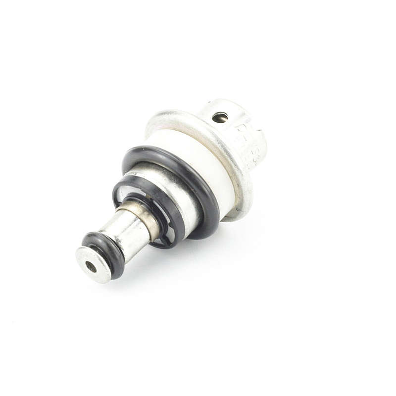 Fuel Pressure Regulator for Toyoa Lexus High lander Sienna OEM 23280-38020