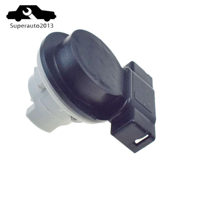 Turn Signal Light Socket 5303228 For Dodge Ram 2500 3500 2002-10 1500 02-08 New