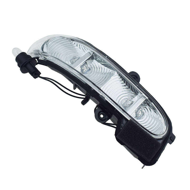Right Side Mirror Turn Signal Light 2038201421 For Benz E-Class W211 S211 02-06