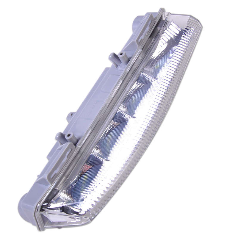 Right side DRL Fog Light Lamp 2049069000 Fit for Mercedes W204 W212 S204 R172
