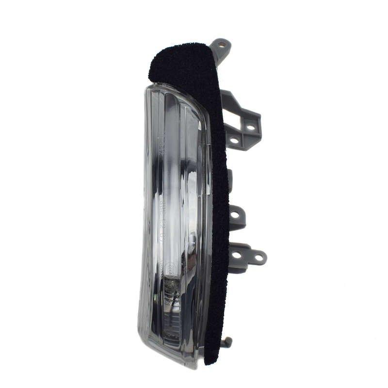 Rearview Mirror Light Signal Lamp Left Side 81740-30130 For Toyota Prius V Mark