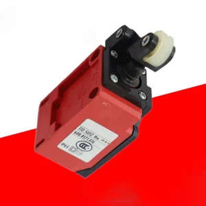 1Pcs New For Bernstein Travel switch TI2-SU1Z Hw 608.8171.016 Limit Switch